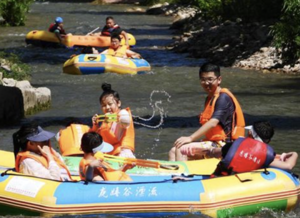湖南石门强降雨停止 中小学即将复课