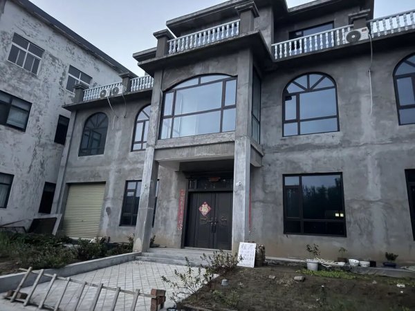 花费半生积蓄，农村自建房热背后，诸多房企将目光投向乡村建筑市场